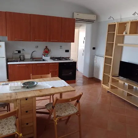 Uno Sguardo Sui Tetti Apartman Nápoly